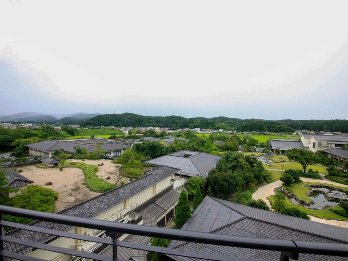 Hotel Yamashiro Onsen Miyabi No Yado Kaga Hyakumangoku Exteriér fotografie