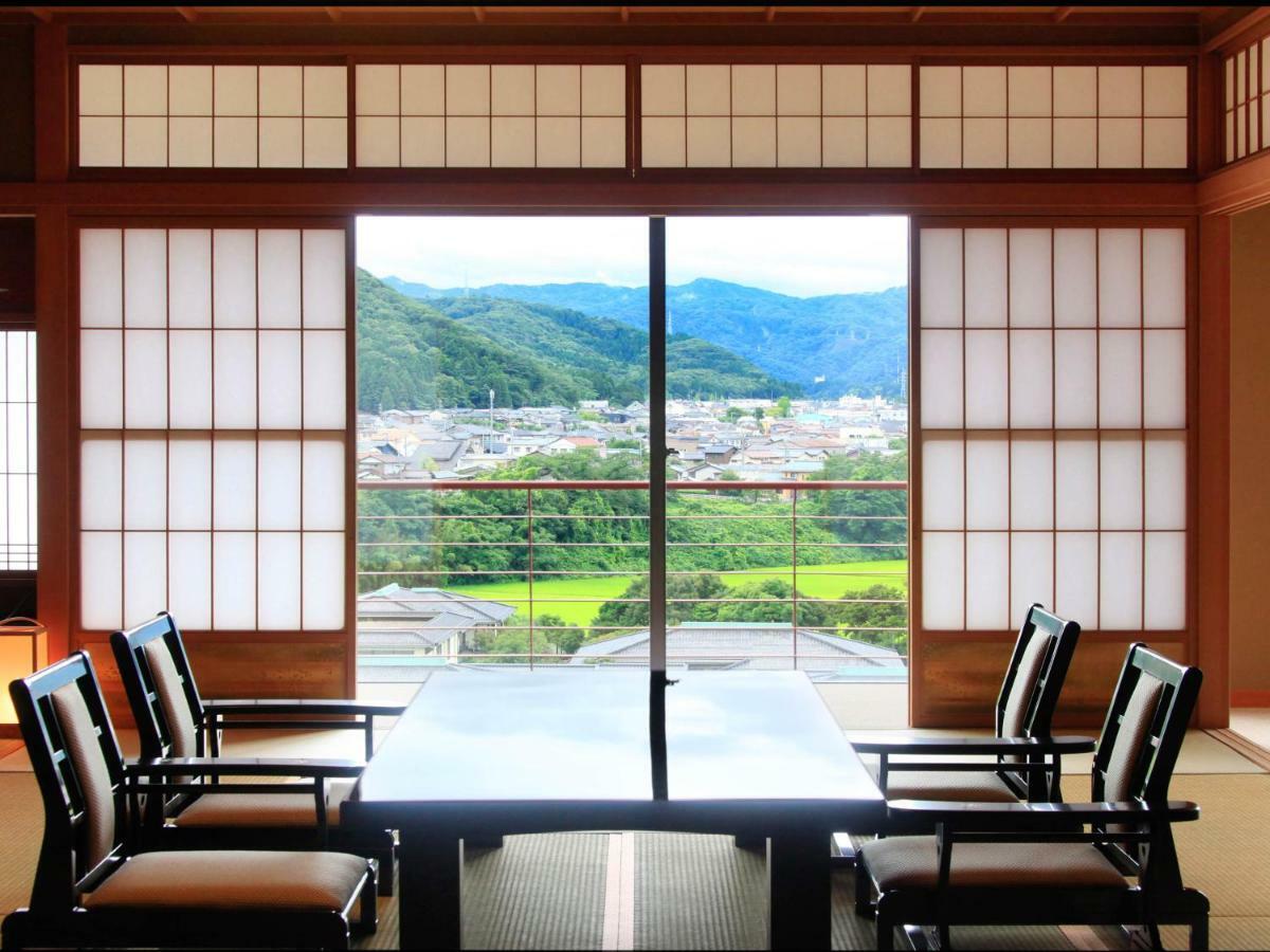 Hotel Yamashiro Onsen Miyabi No Yado Kaga Hyakumangoku Exteriér fotografie