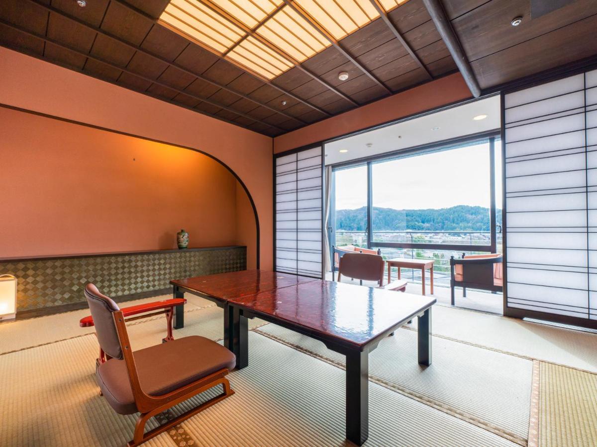 Hotel Yamashiro Onsen Miyabi No Yado Kaga Hyakumangoku Exteriér fotografie