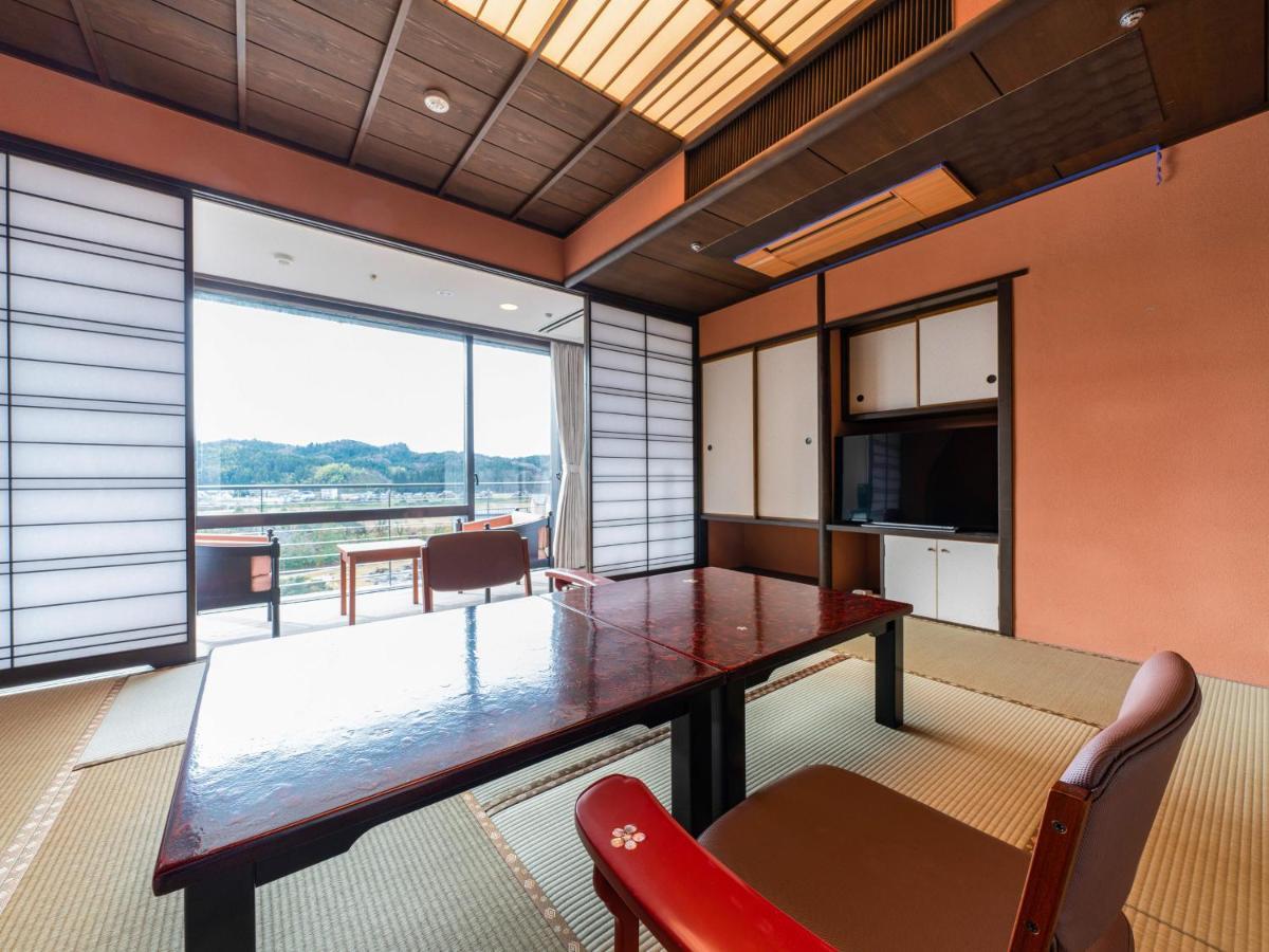 Hotel Yamashiro Onsen Miyabi No Yado Kaga Hyakumangoku Exteriér fotografie
