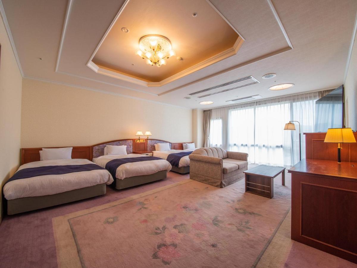 Hotel Yamashiro Onsen Miyabi No Yado Kaga Hyakumangoku Exteriér fotografie