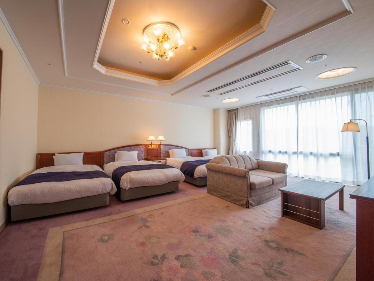 Hotel Yamashiro Onsen Miyabi No Yado Kaga Hyakumangoku Exteriér fotografie